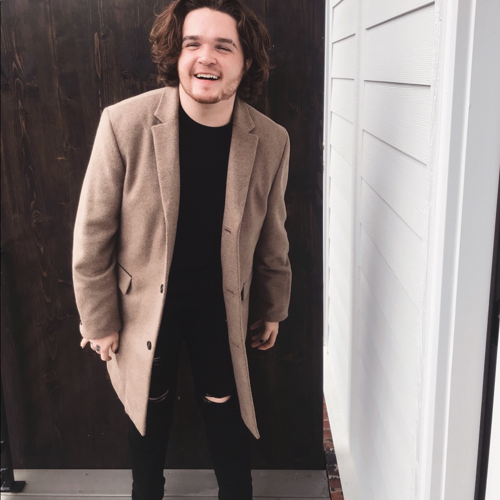 Meet your Posher, Brennan